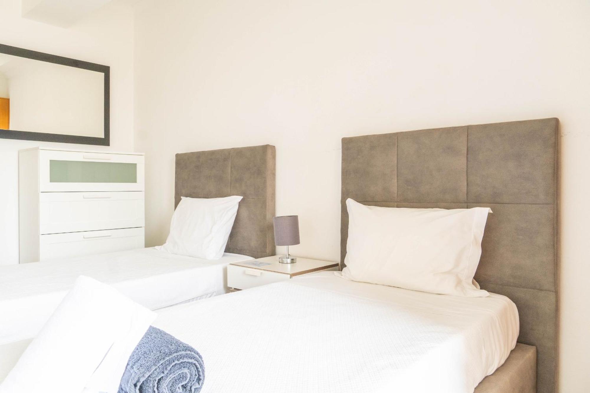 Apartamento Mae De Deus Ponta Delgada Exteriör bild