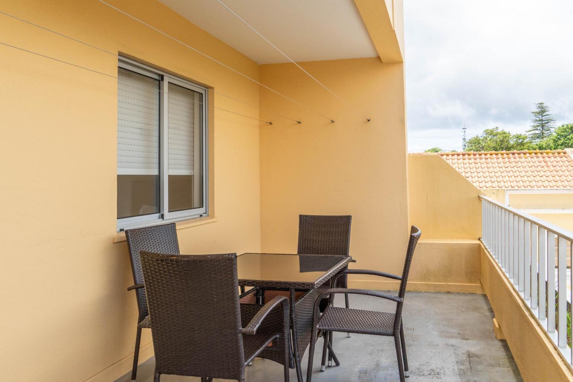 Apartamento Mae De Deus Ponta Delgada Exteriör bild